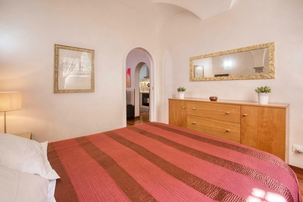 Virgo Apartment Rom Eksteriør billede